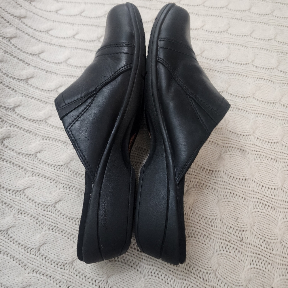 Comfort Black Leather Mules - Picture 5 of 9
